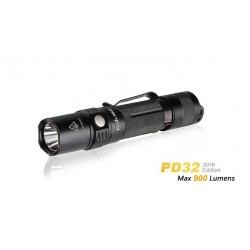 Lanterna Fenix PD32 2016 de 900 Lumens Lanterna Fenix PD32 2016 de 900 Lumens