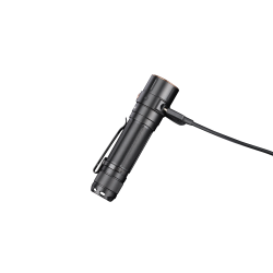 Lanterna Fenix E28R de 1500 Lumens Lanterna Fenix E28R de 1500 Lumens