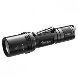 Lanterna Fitorch P30Z de 750 lumens Lanterna Fitorch P30Z de 750 lumens